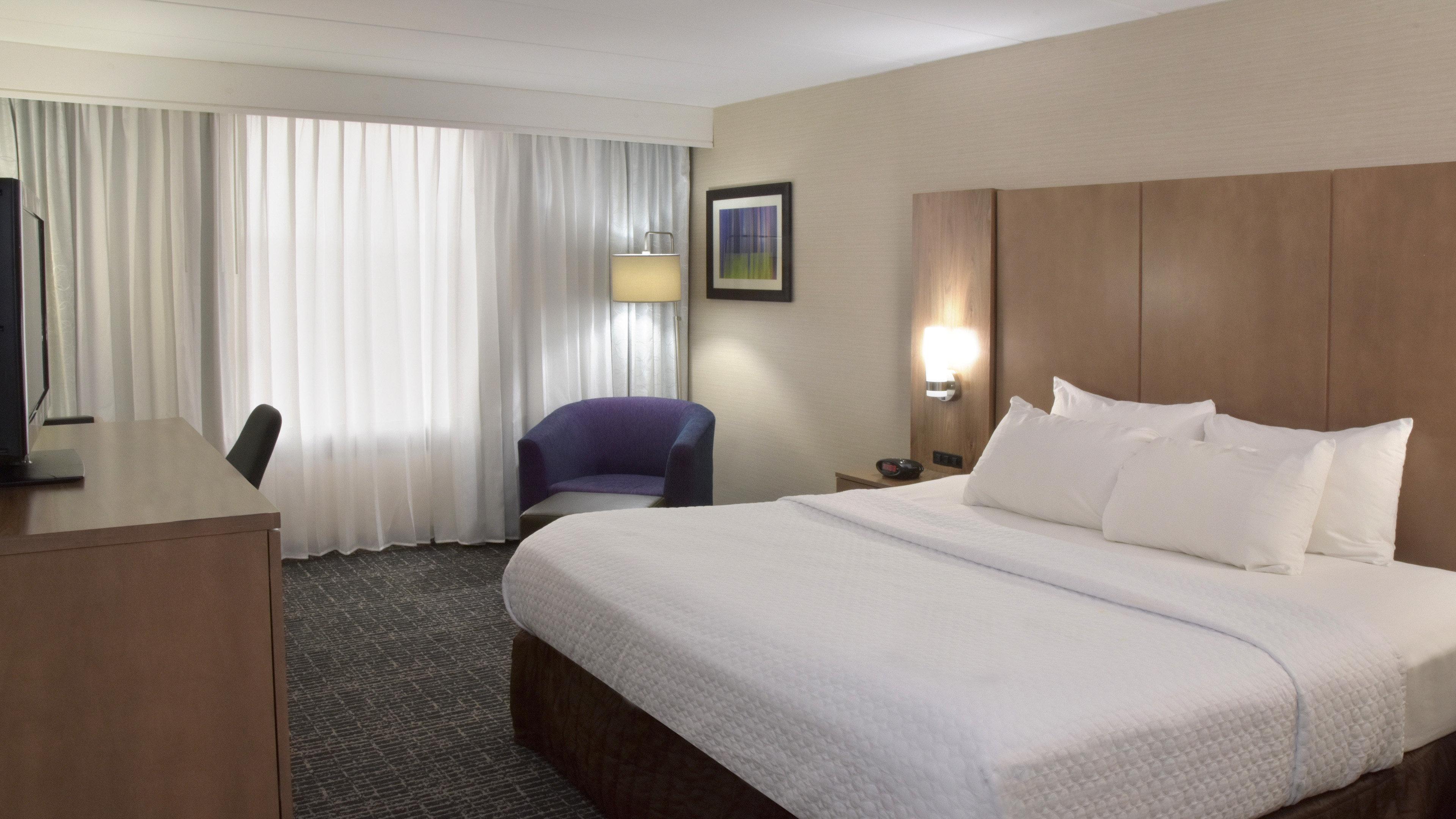 Crowne Plaza Cleveland Airport By Ihg Hotel Middleburg Heights Exterior photo