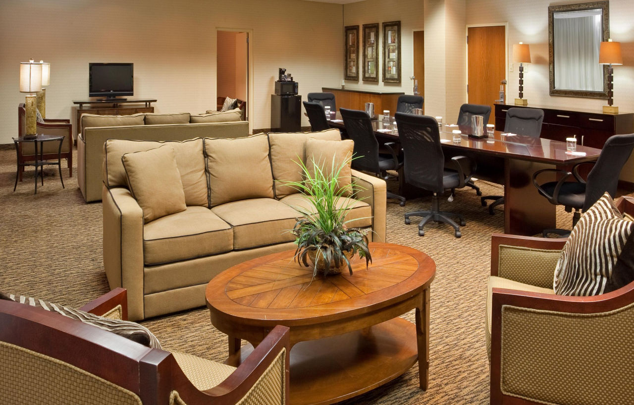 Crowne Plaza Cleveland Airport By Ihg Hotel Middleburg Heights Exterior photo